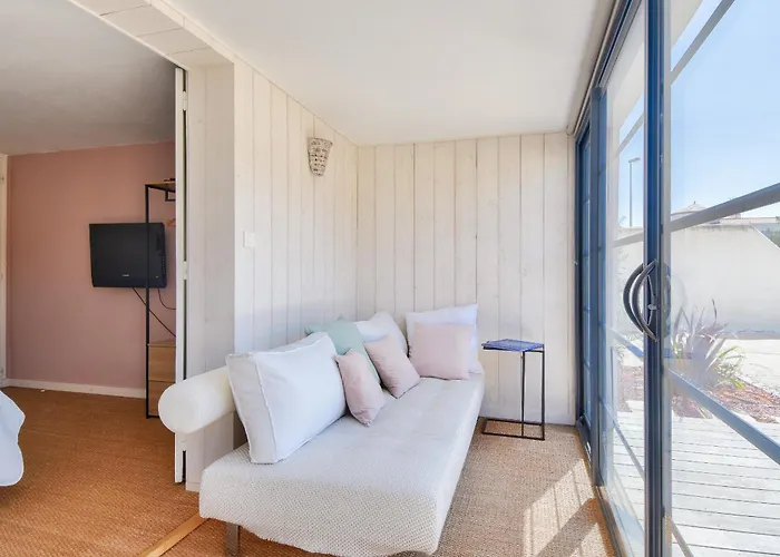 Maison Pour 10 Avec Piscine Chauffee Βίλα