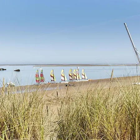 Maison Pour 10 Avec Piscine Chauffée Villa